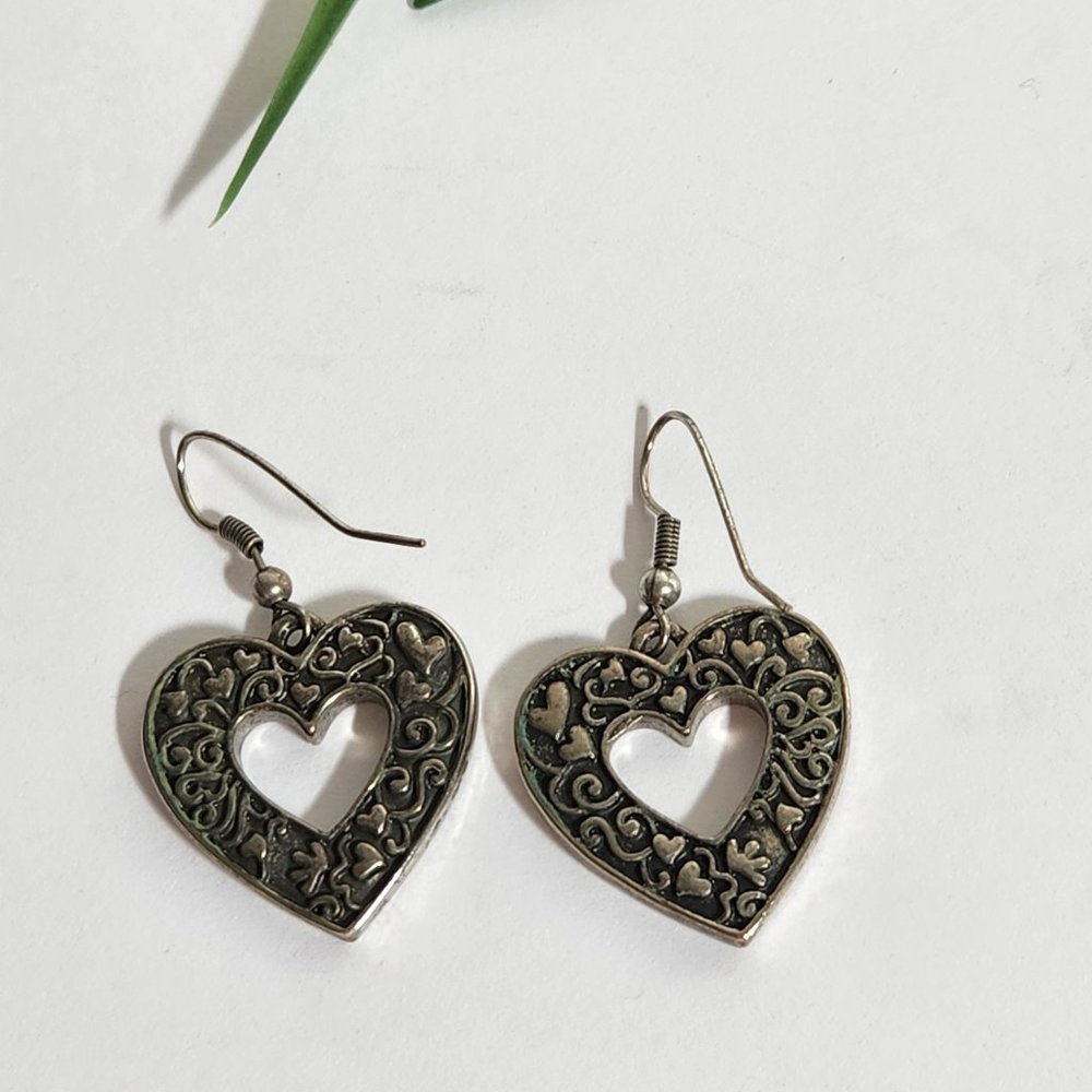 Vintage Silver Cubic Zirconia and Onyx Heart Drop - Picture 4 of 6